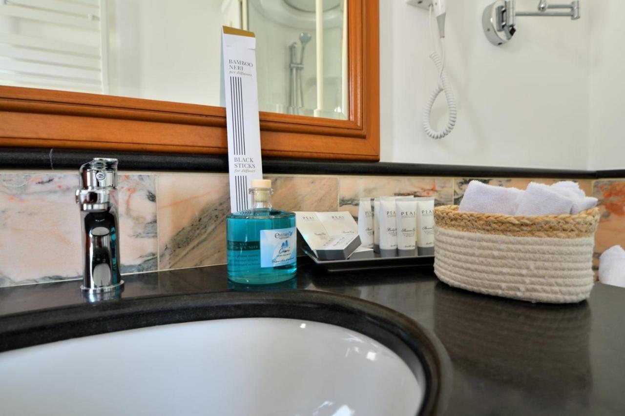 Bed and Breakfast Le Cinema Formia Exterior foto